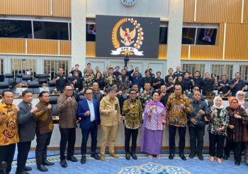 Peternak Keluhkan Harga Pakan, Mentan Amran Dorong Penyerapan Jagung Saat Panen Raya